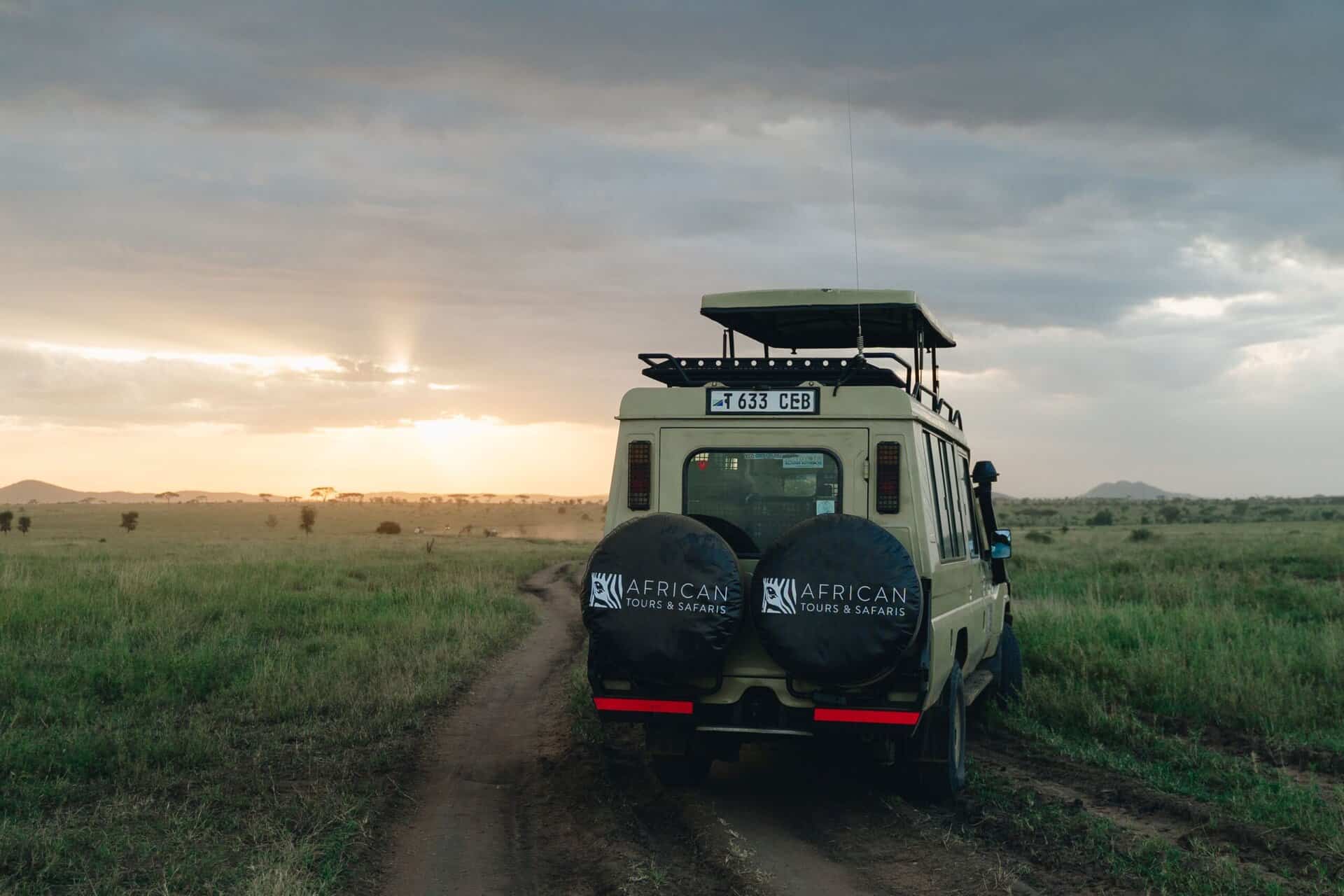 serengeti jeep 2